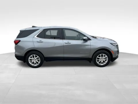 More photos of 2023 Chevrolet Equinox LT at Gregg Young Chevrolet of Omaha, NE