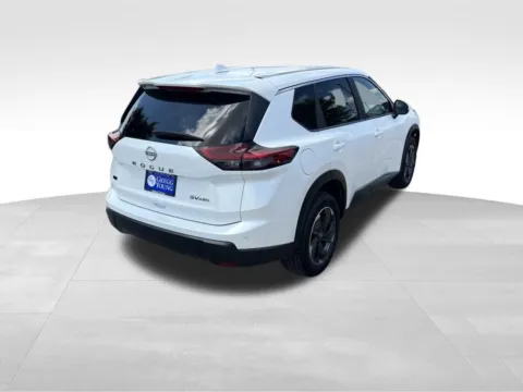 More photos of 2024 Nissan Rogue SV at Gregg Young Chevrolet of Omaha, NE