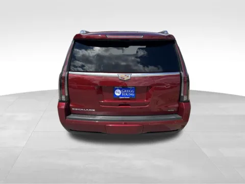 More photos of 2020 Cadillac Escalade Premium Luxury at Gregg Young Chevrolet of Omaha, NE