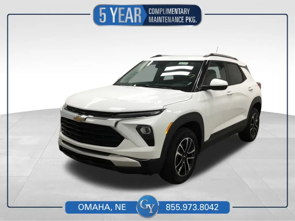 White 2025 Chevrolet TrailBlazer LT for sale in Omaha, NE