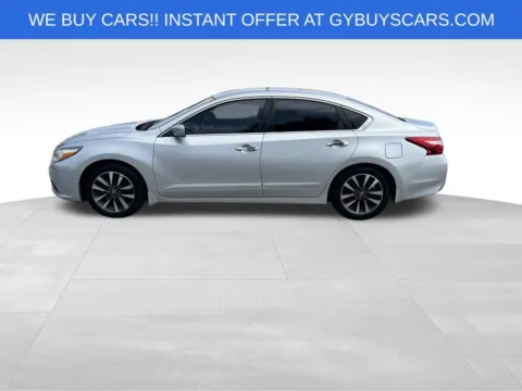 Another view of 2016 Nissan Altima 2.5 SV for sale in Omaha, NE at Gregg Young Chevrolet of Omaha