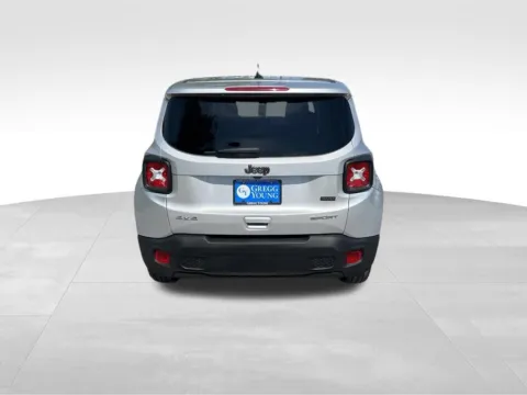 More photos of 2021 Jeep Renegade Sport at Gregg Young Chevrolet of Omaha, NE