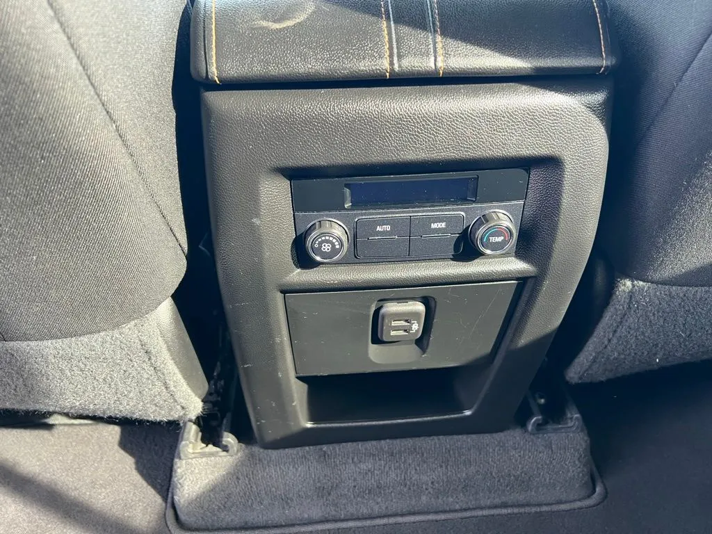 2020 Chevrolet Traverse Cloth photo 4