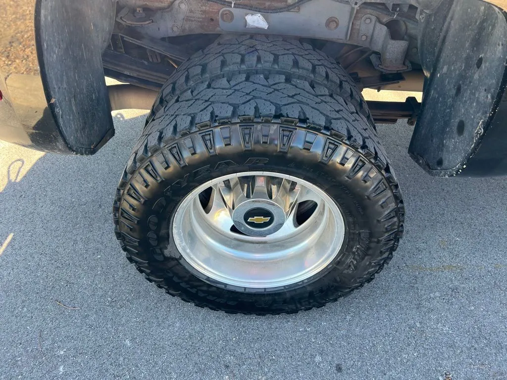2019 Chevrolet Silverado 3500HD LTZ photo 3