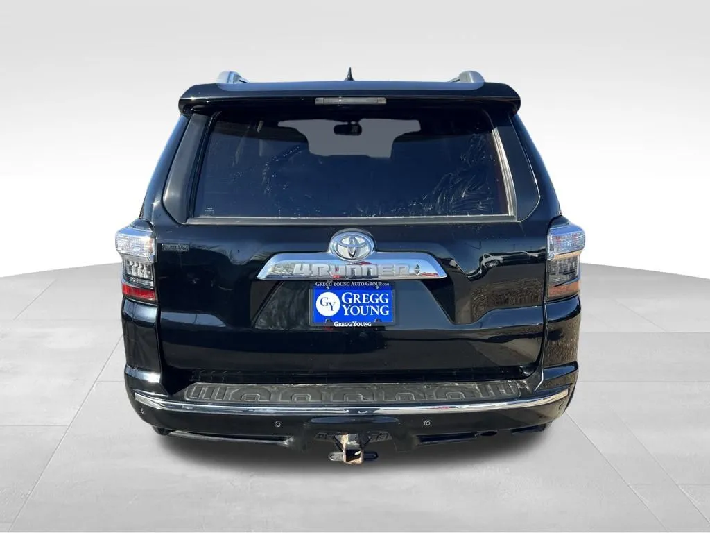 2019 Toyota 4Runner Limited photo 2