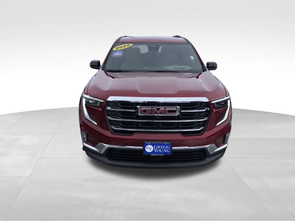 2025 Gmc Acadia Elevation photo 3