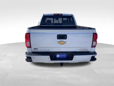 More photos of 2018 Chevrolet Silverado 1500 High Country at Gregg Young Atlantic, IA