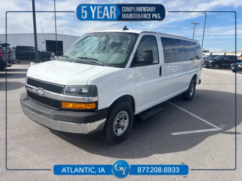 White 2018 Chevrolet Express 3500 LT for sale in Atlantic, IA