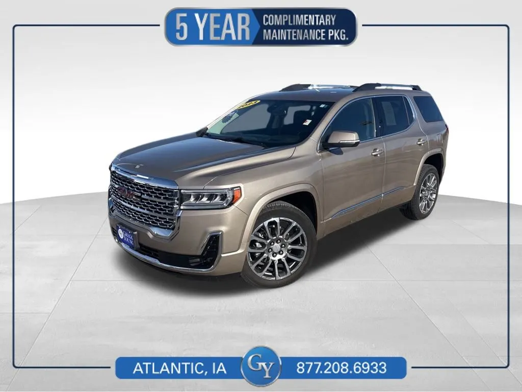 2023 GMC Acadia Denali's photo