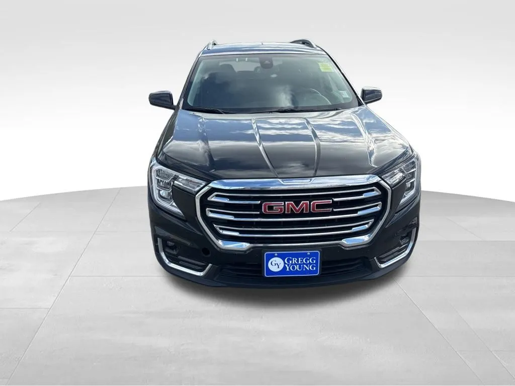 2024 Gmc Terrain SLT photo 4