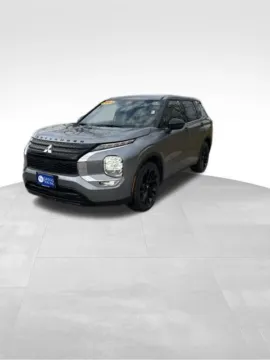 Photos of 2023 Mitsubishi Outlander SEL Black Edition for sale in Indianola, IA at Gregg Young Buick GMC Indianola