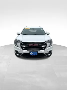 Another view of 2024 GMC Terrain SLT for sale in Indianola, IA at Gregg Young Buick GMC Indianola