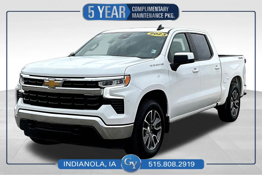 White 2023 Chevrolet Silverado 1500 LT for sale in Indianola, IA