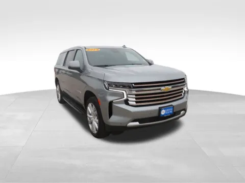 More photos of 2024 Chevrolet Suburban High Country at Gregg Young Buick GMC Indianola, IA