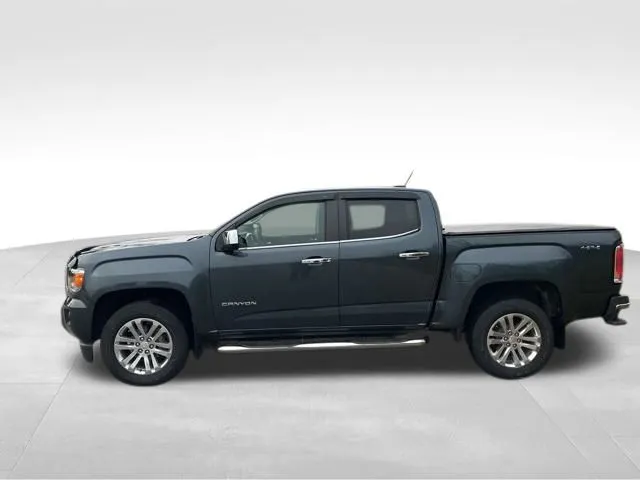 2019 Gmc Canyon SLT photo 2