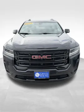 More photos of 2021 GMC Acadia SLT at Gregg Young Buick GMC Indianola, IA