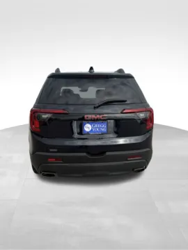 More photos of 2021 GMC Acadia SLT at Gregg Young Buick GMC Indianola, IA