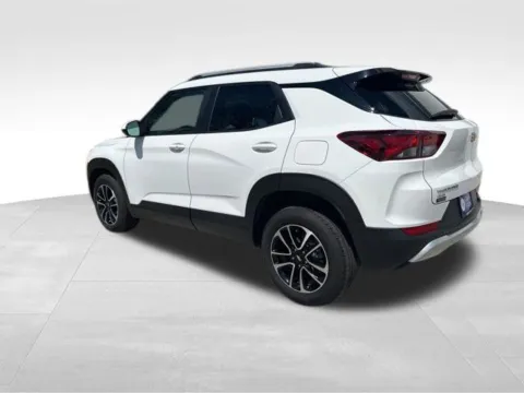 More photos of 2025 Chevrolet TrailBlazer LT at Gregg Young Buick GMC Indianola, IA