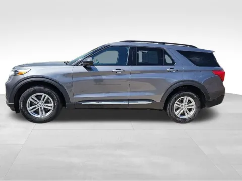 Another view of 2022 Ford Explorer XLT for sale in Indianola, IA at Gregg Young Buick GMC Indianola