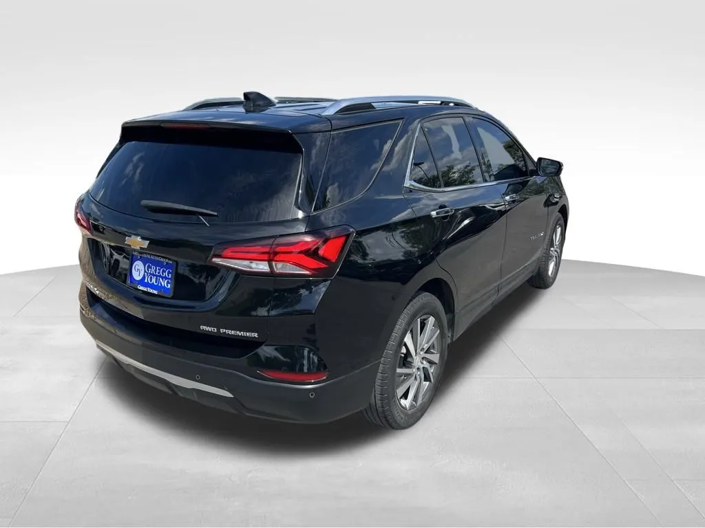 2022 Chevrolet Equinox Premier photo 3