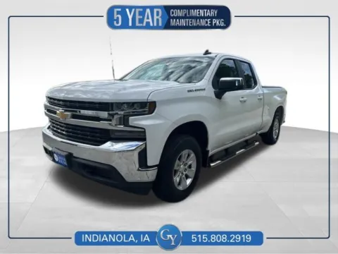 White 2019 Chevrolet Silverado 1500 LT for sale in Indianola, IA