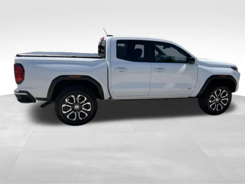 More photos of 2024 GMC Canyon AT4 at Gregg Young Buick GMC Indianola, IA