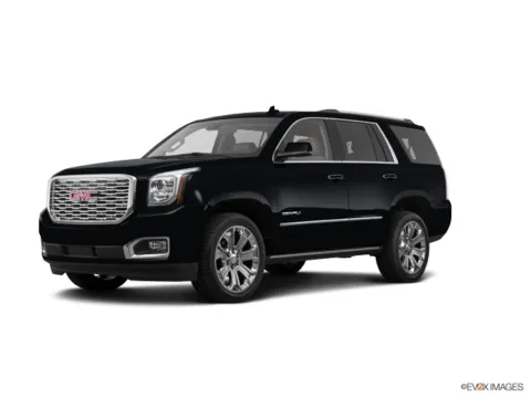 Black 2019 GMC Yukon Denali for sale in Indianola, IA