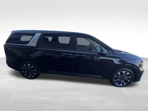More photos of 2024 Kia Carnival EX at Gregg Young Buick GMC Indianola, IA