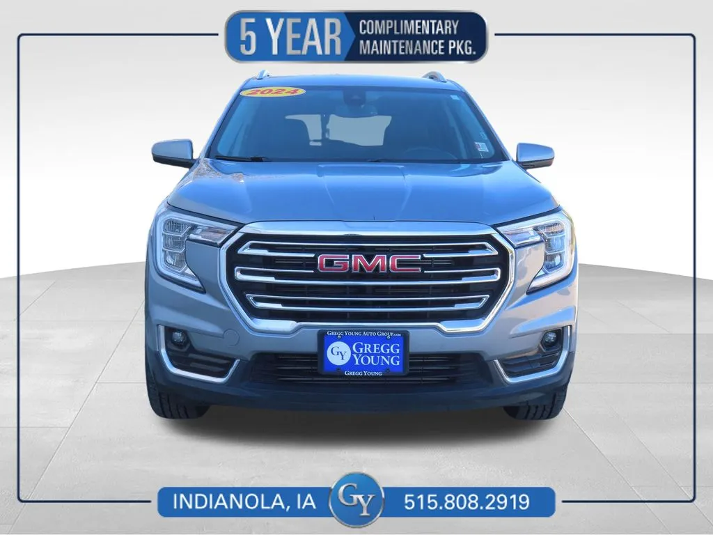 Gray 2024 GMC Terrain SLT for sale in Indianola, IA