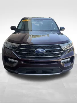 Another view of 2023 Ford Explorer XLT for sale in Indianola, IA at Gregg Young Buick GMC Indianola