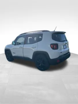 More photos of 2017 Jeep Renegade Altitude at Gregg Young Buick GMC Indianola, IA