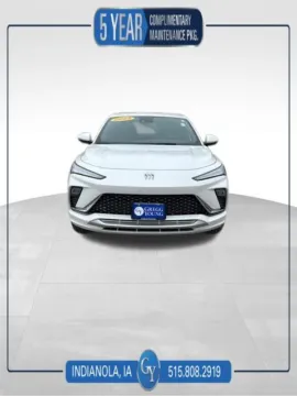 White 2025 Buick Envista Avenir for sale in Indianola, IA