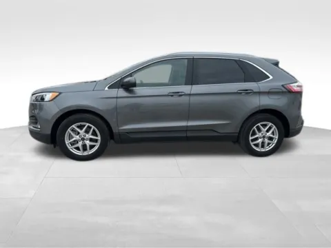 More photos of 2024 Ford Edge SEL at Gregg Young Buick GMC Indianola, IA