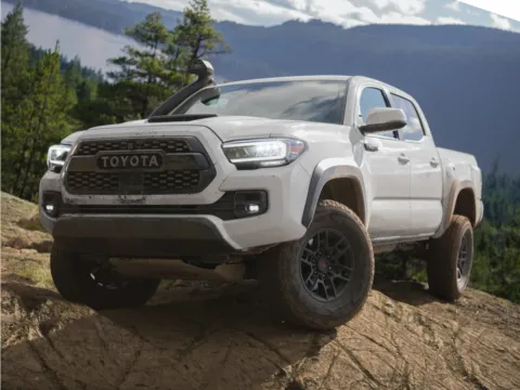 Green 2021 Toyota Tacoma TRD Sport for sale in Indianola, IA