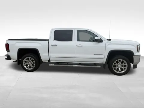 More photos of 2018 GMC Sierra 1500 SLT at Gregg Young Buick GMC Indianola, IA