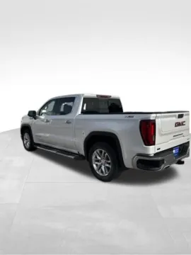 More photos of 2019 GMC Sierra 1500 SLT at Gregg Young Buick GMC Indianola, IA
