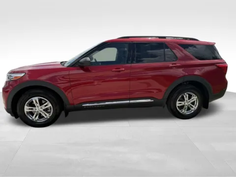 Another view of 2020 Ford Explorer XLT for sale in Indianola, IA at Gregg Young Buick GMC Indianola