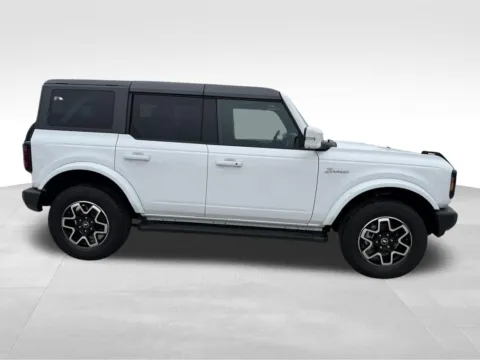 More photos of 2024 Ford Bronco Outer Banks at Gregg Young Buick GMC Indianola, IA