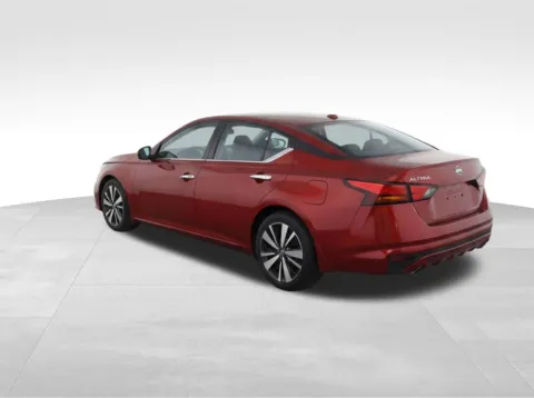 Another view of 2019 Nissan Altima 2.5 SV for sale in Columbus, NE at Gregg Young Chevrolet GMC of Columbus