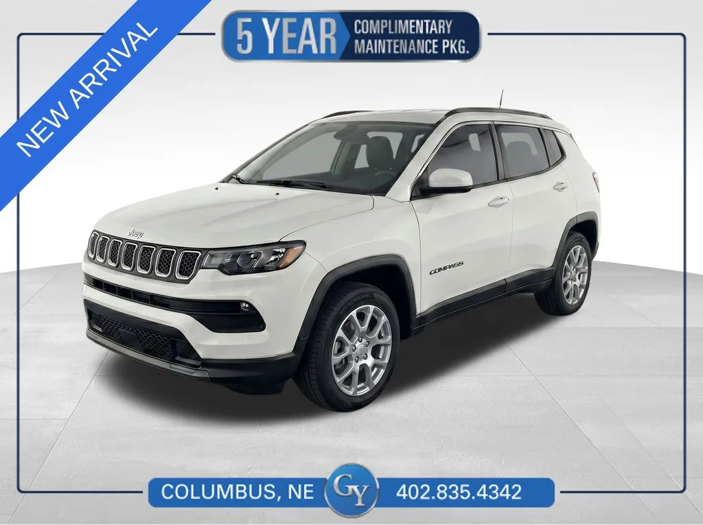 White 2023 Jeep Compass Latitude Lux for sale in Columbus, NE