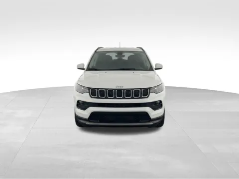 More photos of 2023 Jeep Compass Latitude Lux at Gregg Young Chevrolet GMC of Columbus, NE