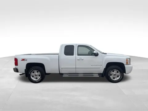 More photos of 2008 Chevrolet Silverado 1500 LTZ at Gregg Young Chevrolet GMC of Columbus, NE