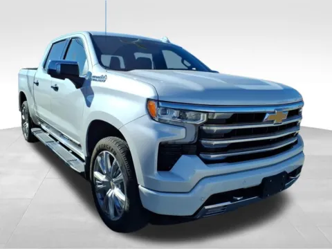 Photos of 2022 Chevrolet Silverado 1500 High Country for sale in Columbus, NE at Gregg Young Chevrolet GMC of Columbus