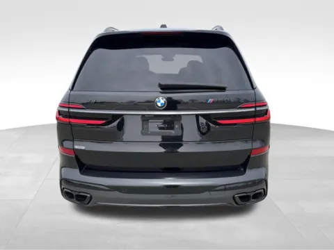More photos of 2024 BMW X7 M60i at Gregg Young Chevrolet of Norwalk, IA