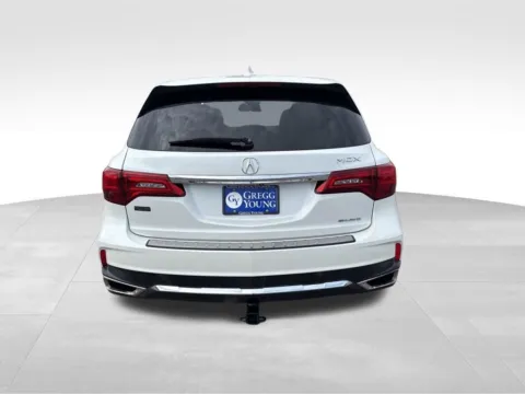 More photos of 2018 Acura MDX 3.5L at Gregg Young Chevrolet of Norwalk, IA