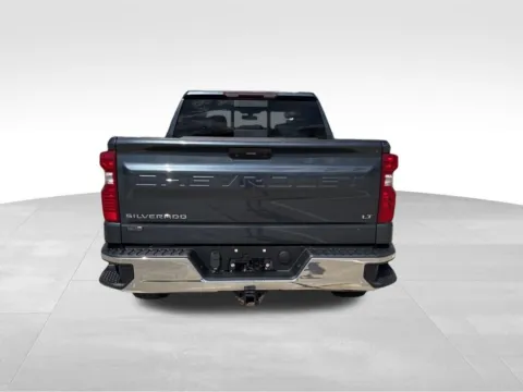 More photos of 2021 Chevrolet Silverado 1500 LT at Gregg Young Chevrolet of Norwalk, IA