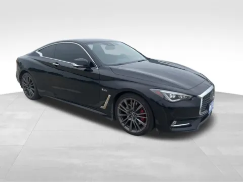 More photos of 2017 INFINITI Q60 Red Sport 400 at Gregg Young Chevrolet of Norwalk, IA
