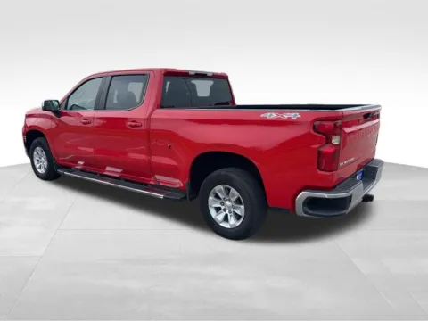 More photos of 2024 Chevrolet Silverado 1500 LT at Gregg Young Chevrolet of Norwalk, IA