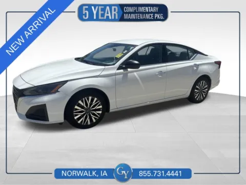 White 2025 Nissan Altima 2.5 SV for sale in Norwalk, IA