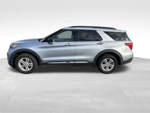 Another view of 2022 Ford Explorer XLT for sale in Norwalk, IA at Gregg Young Chevrolet of Norwalk